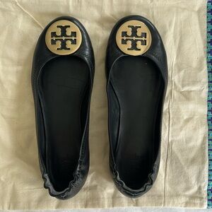Tory Burch black leather flats